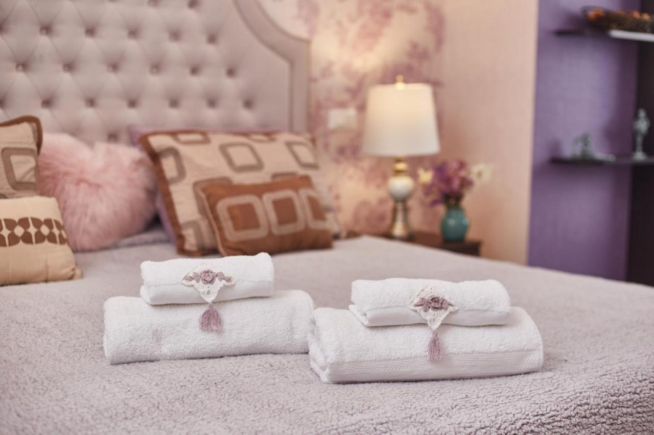 Purple Pearl On French Boulevard Apartman Odessza Kültér fotó
